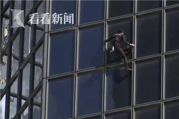 盐与献祭时间大刀有什么特点